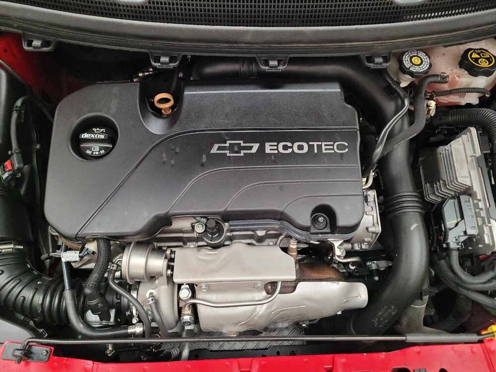 2017 Chevrolet Cruze in Downey, CA 90241 - 18085838 30