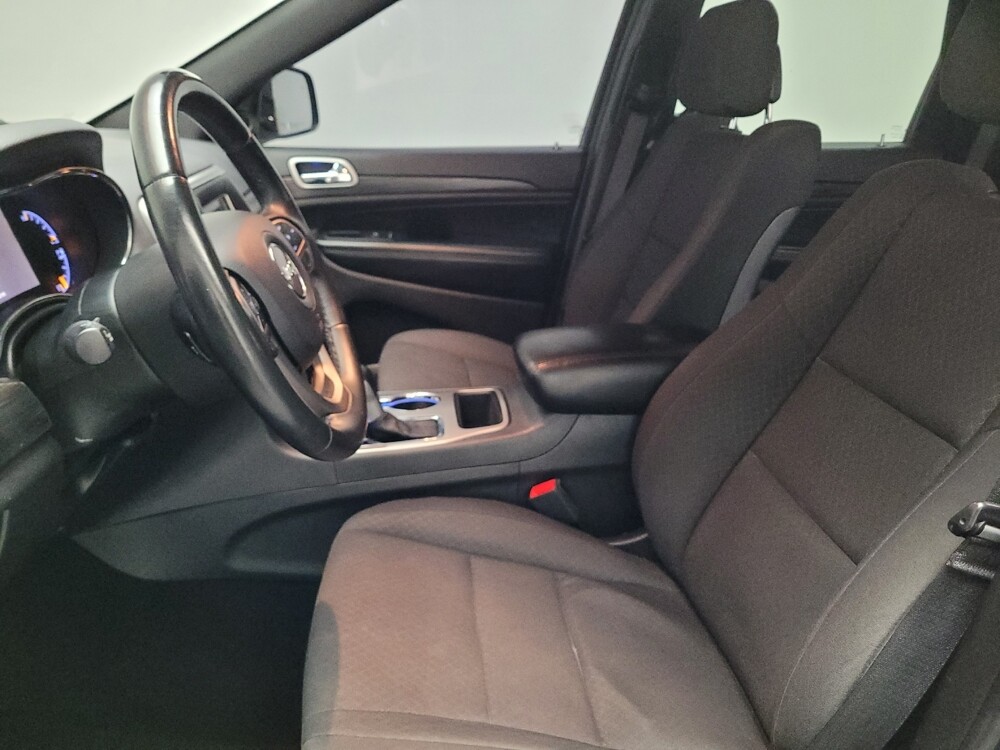 2019 Jeep Grand Cherokee in Downey, CA 90241 - 18085839 17