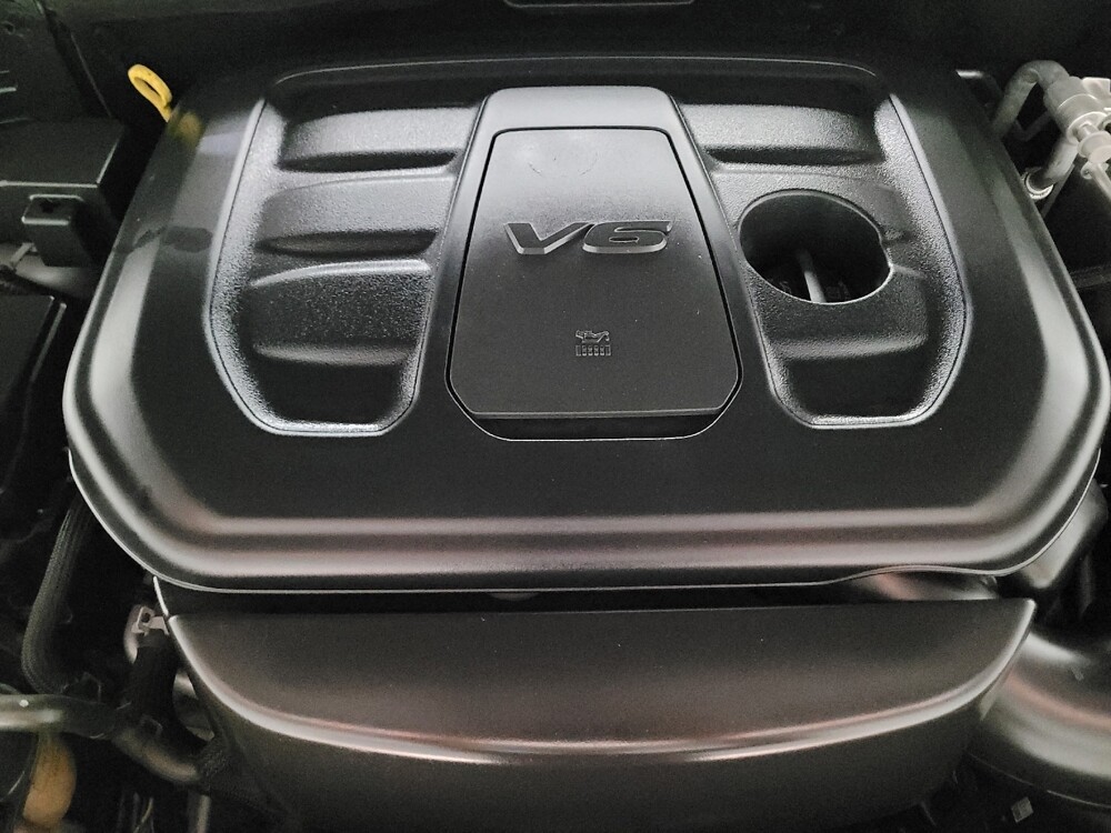 2019 Jeep Grand Cherokee in Downey, CA 90241 - 18085839 30