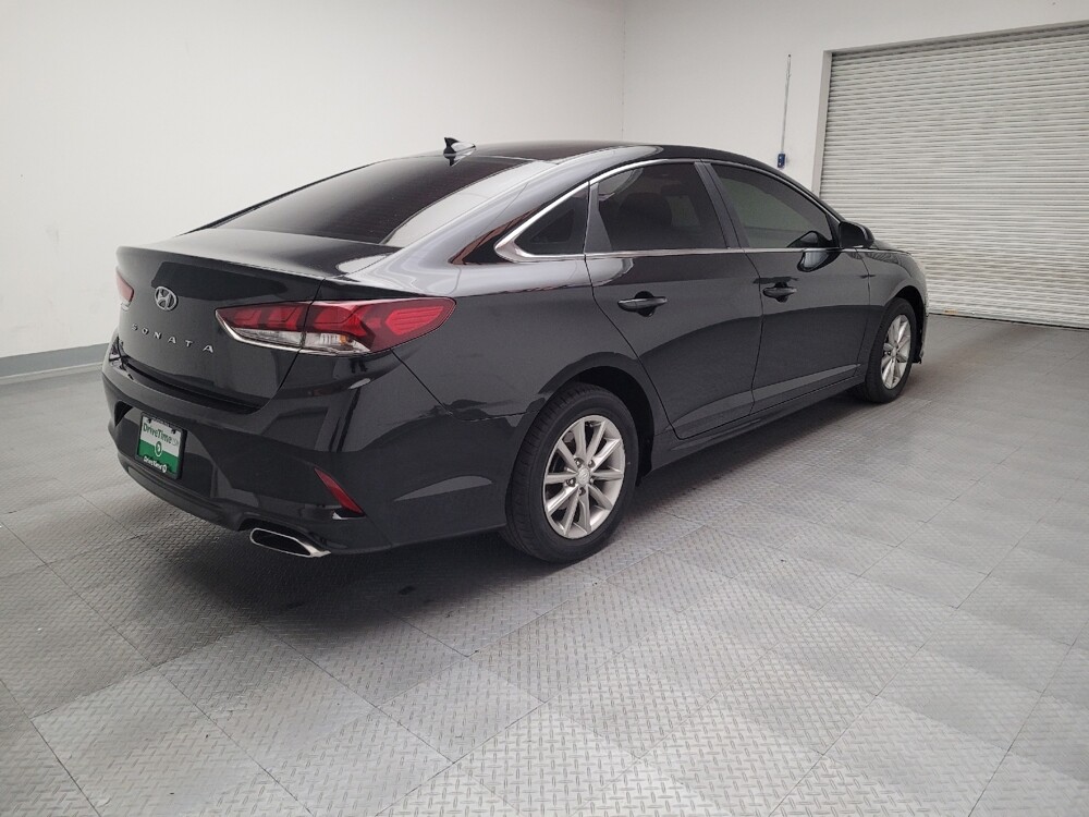 2019 Hyundai Sonata in Downey, CA 90241 - 18085846 9