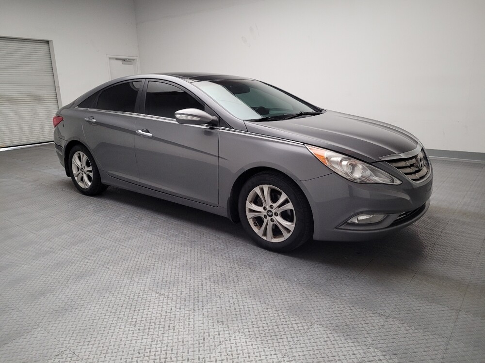 2013 Hyundai Sonata in Downey, CA 90241 - 18085853 11
