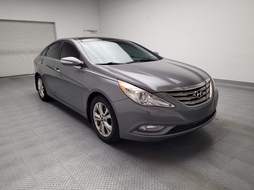2013 Hyundai Sonata in Downey, CA 90241 - 18085853 13