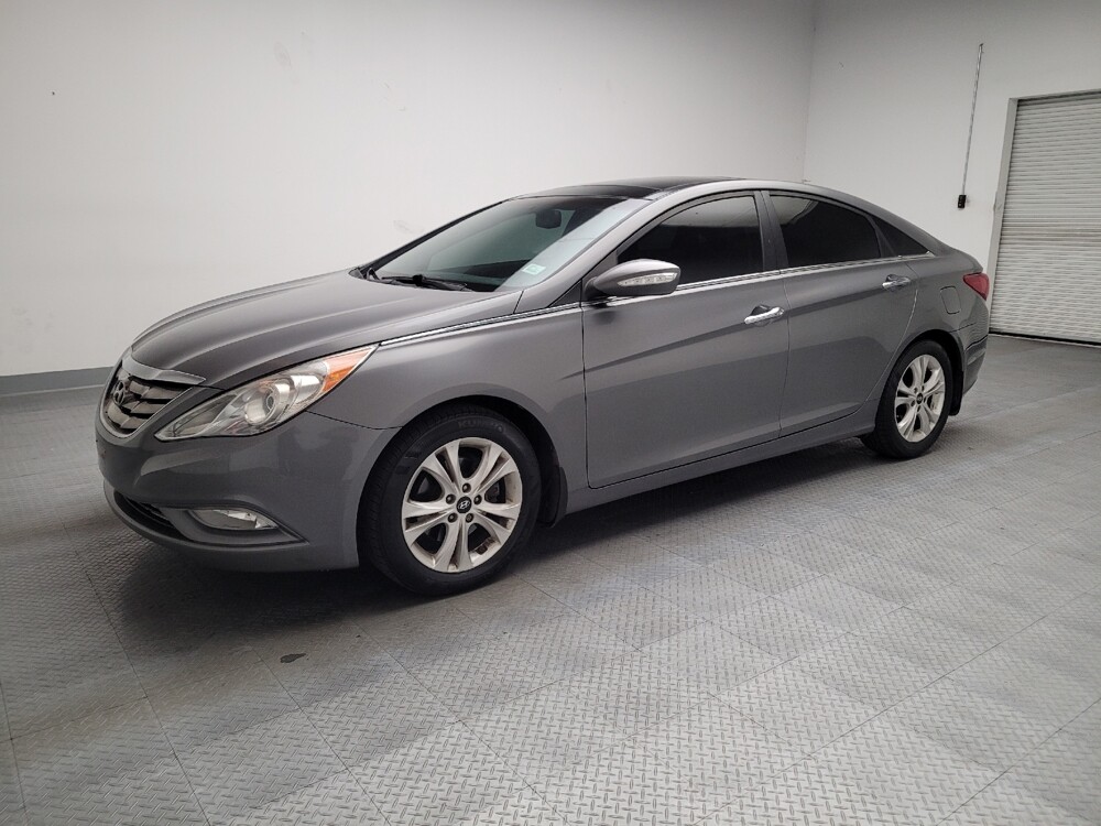 2013 Hyundai Sonata in Downey, CA 90241 - 18085853 2