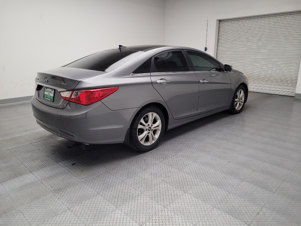 2013 Hyundai Sonata in Downey, CA 90241 - 18085853 10