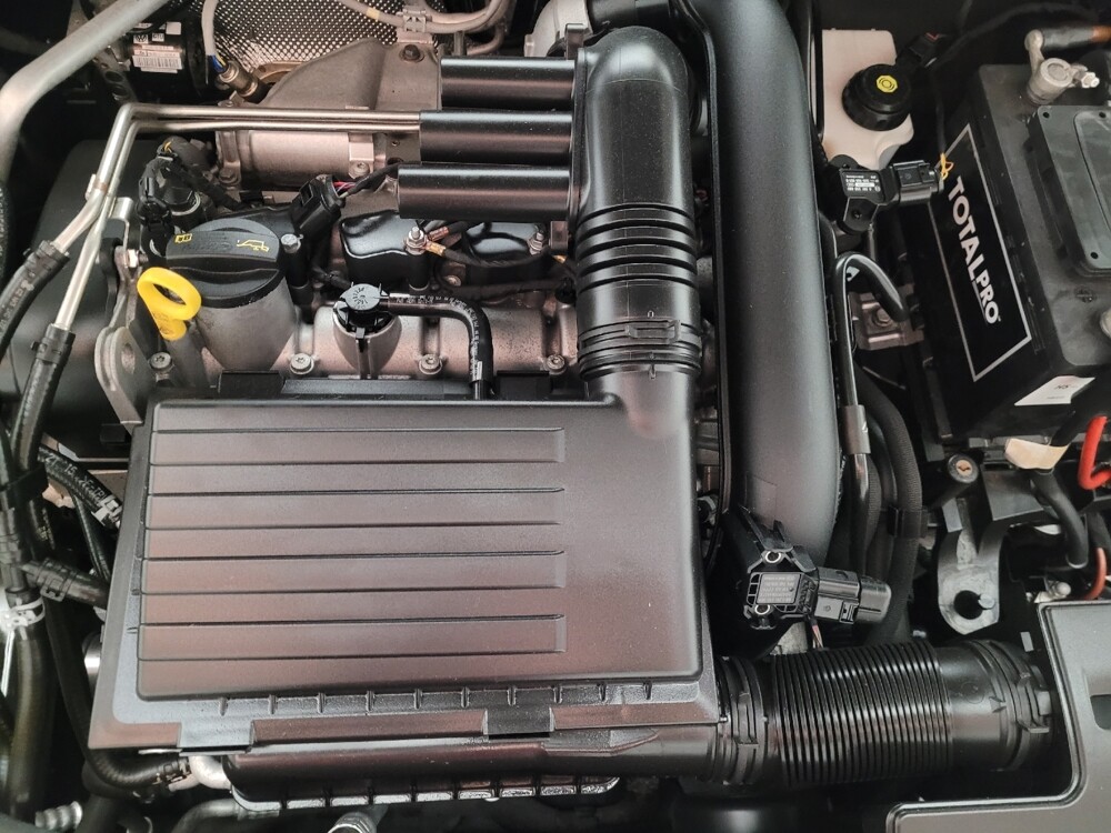 2016 Volkswagen Jetta in Downey, CA 90241 - 18085864 30