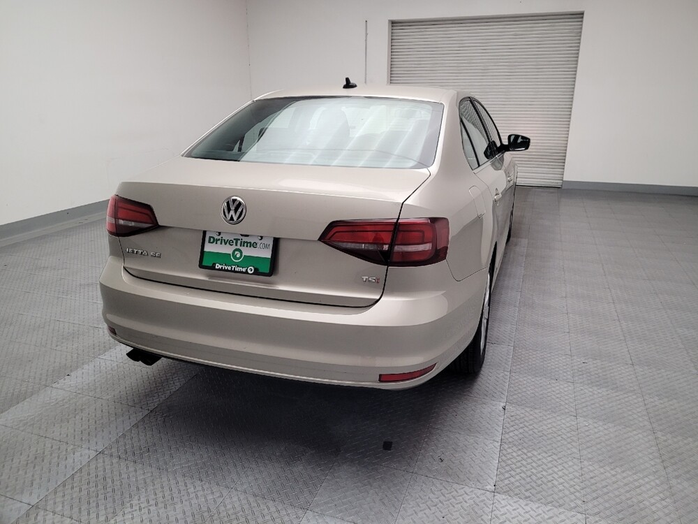 2016 Volkswagen Jetta in Downey, CA 90241 - 18085864 7