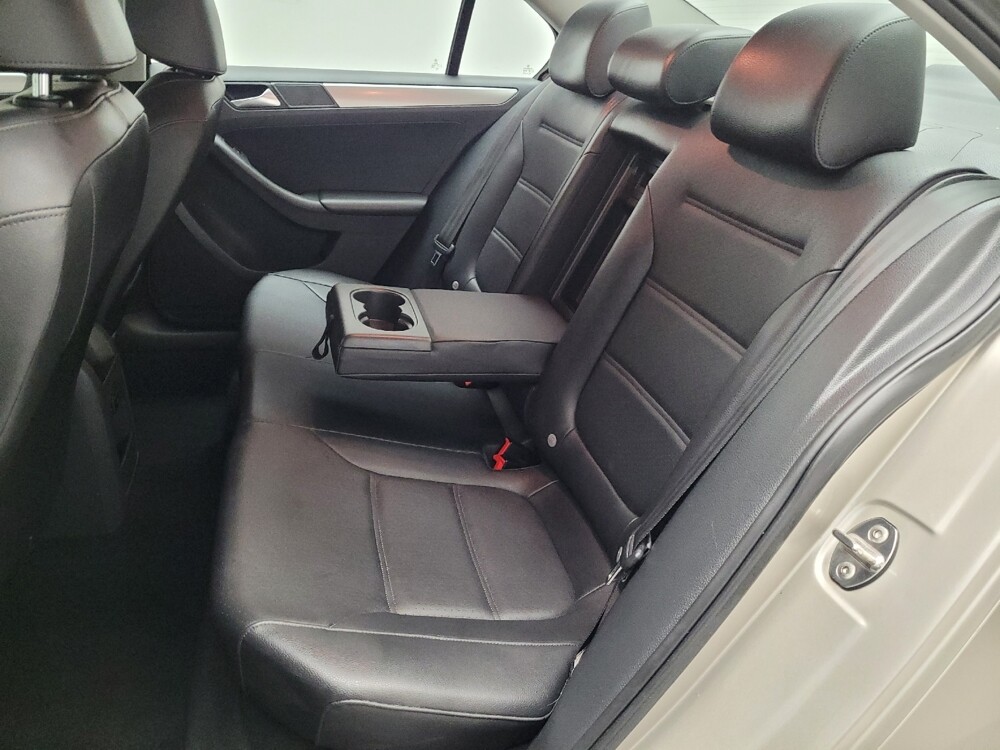 2016 Volkswagen Jetta in Downey, CA 90241 - 18085864 18