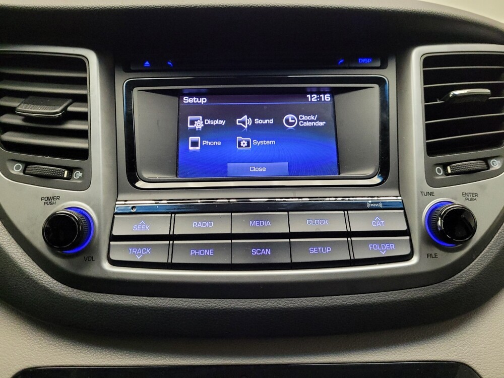 2016 Hyundai Tucson in Downey, CA 90241 - 18085870 25