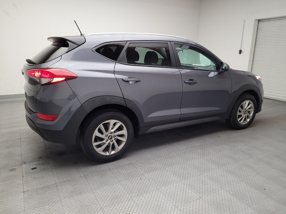 2016 Hyundai Tucson in Downey, CA 90241 - 18085870 10