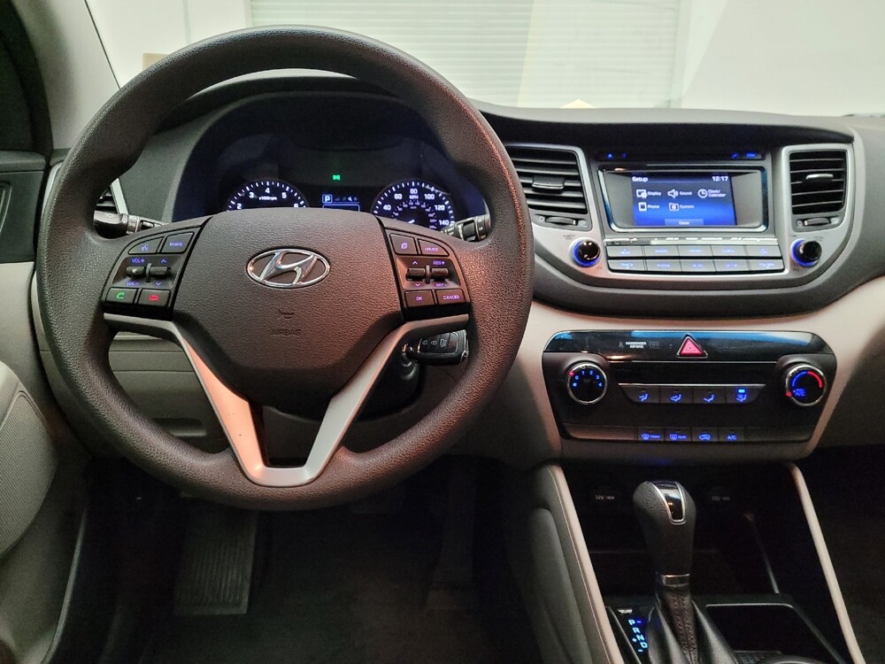 2016 Hyundai Tucson in Downey, CA 90241 - 18085870 22