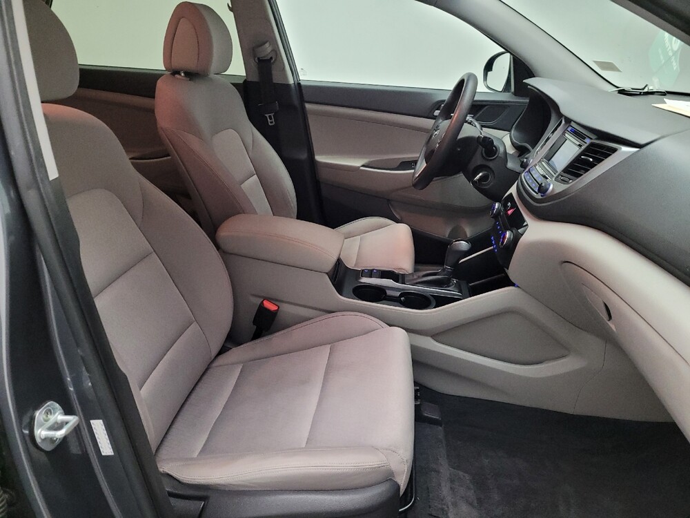 2016 Hyundai Tucson in Downey, CA 90241 - 18085870 21