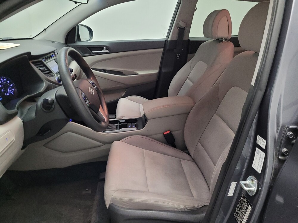 2016 Hyundai Tucson in Downey, CA 90241 - 18085870 17