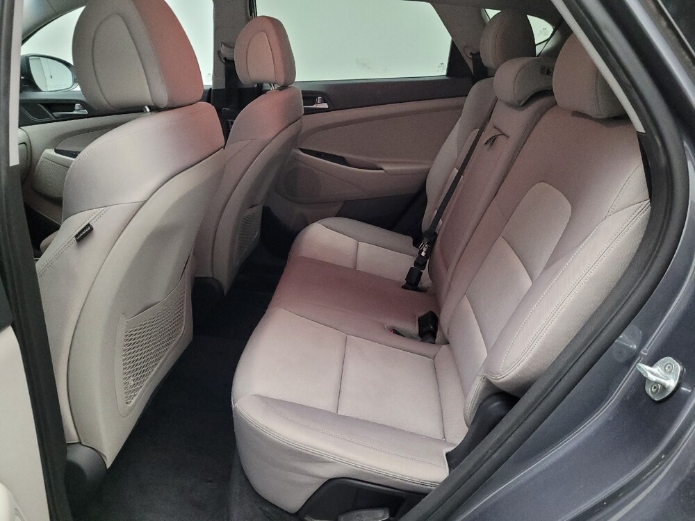 2016 Hyundai Tucson in Downey, CA 90241 - 18085870 18