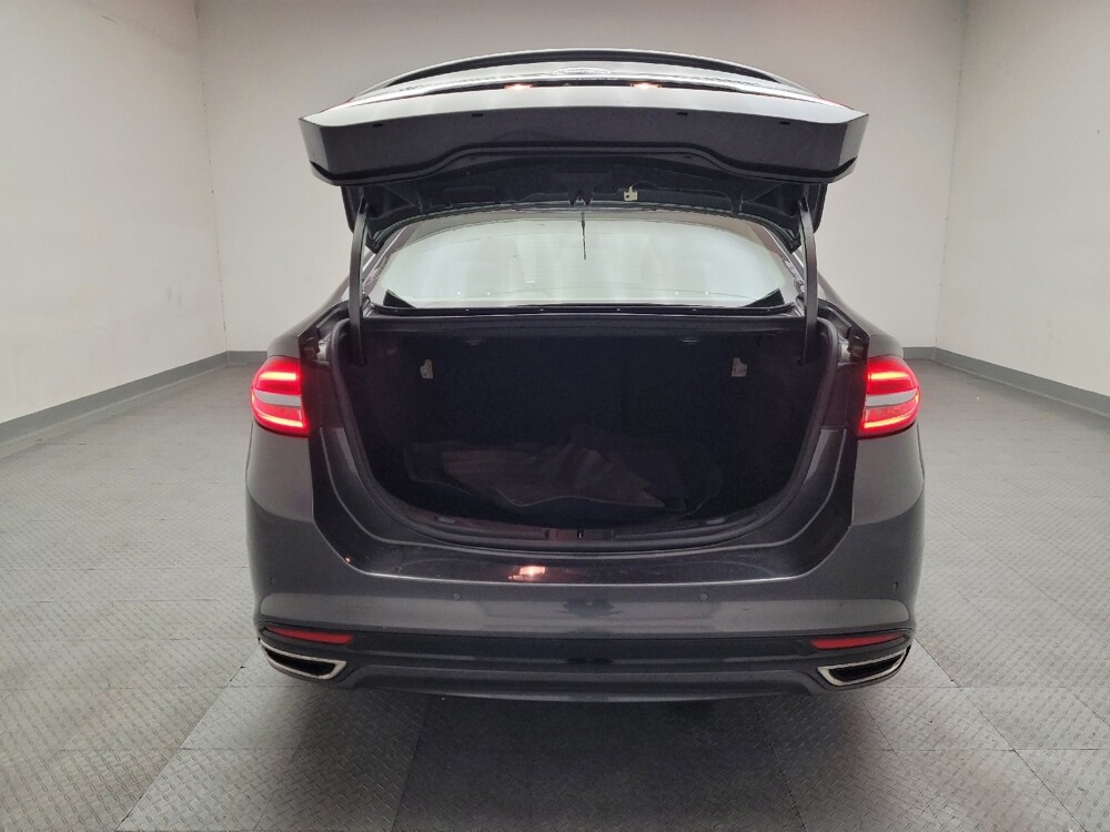 2017 Ford Fusion in Downey, CA 90241 - 18085872 29