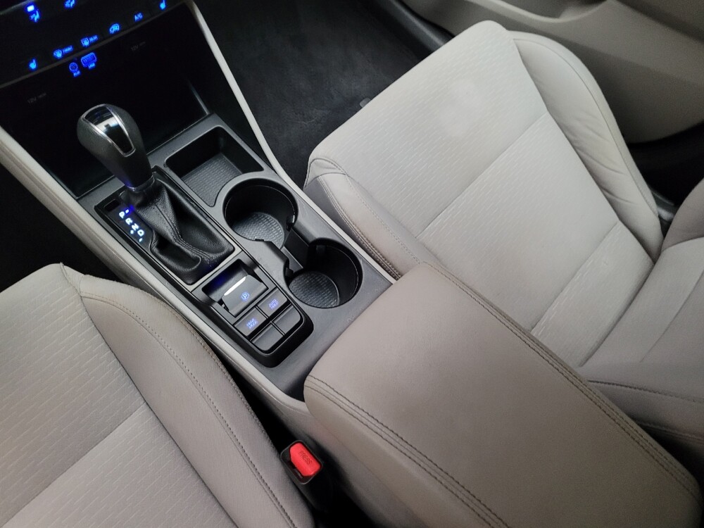 2021 Hyundai Tucson in Downey, CA 90241 - 18085877 26