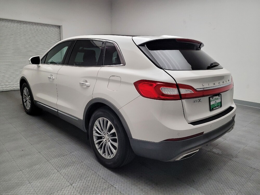 2016 Lincoln MKX in Downey, CA 90241 - 18085878 5
