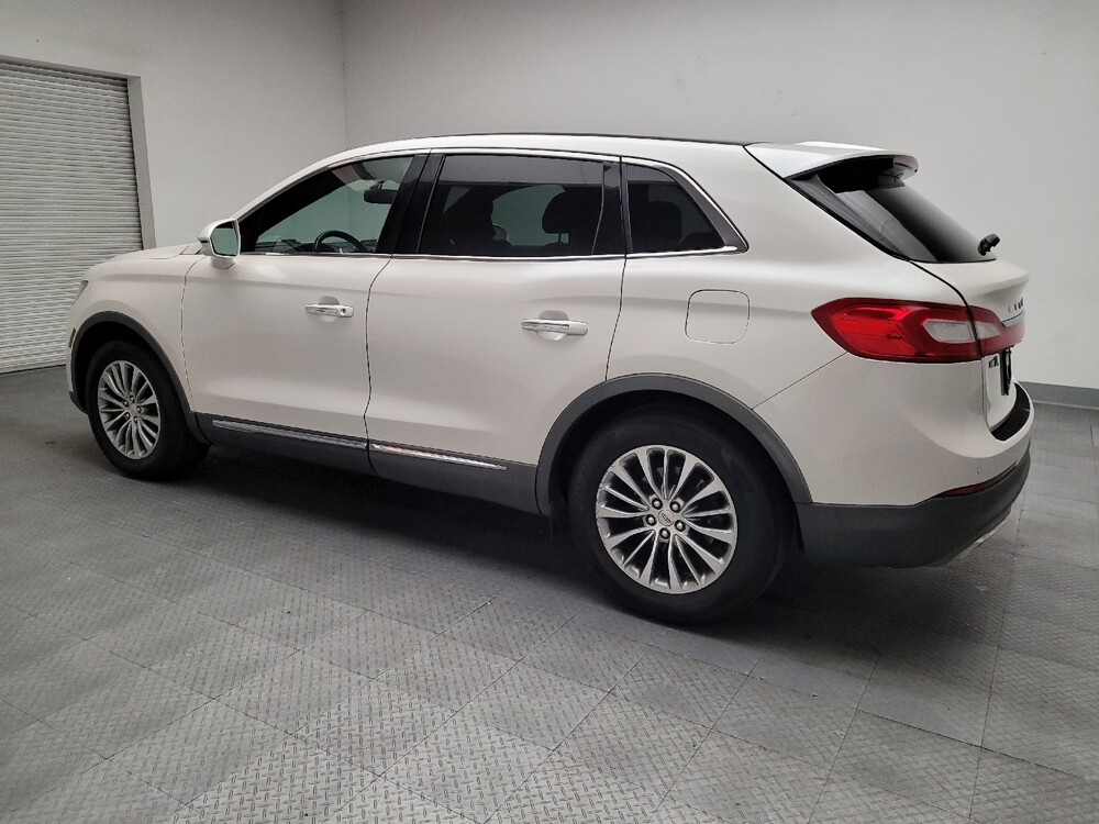 2016 Lincoln MKX in Downey, CA 90241 - 18085878 3
