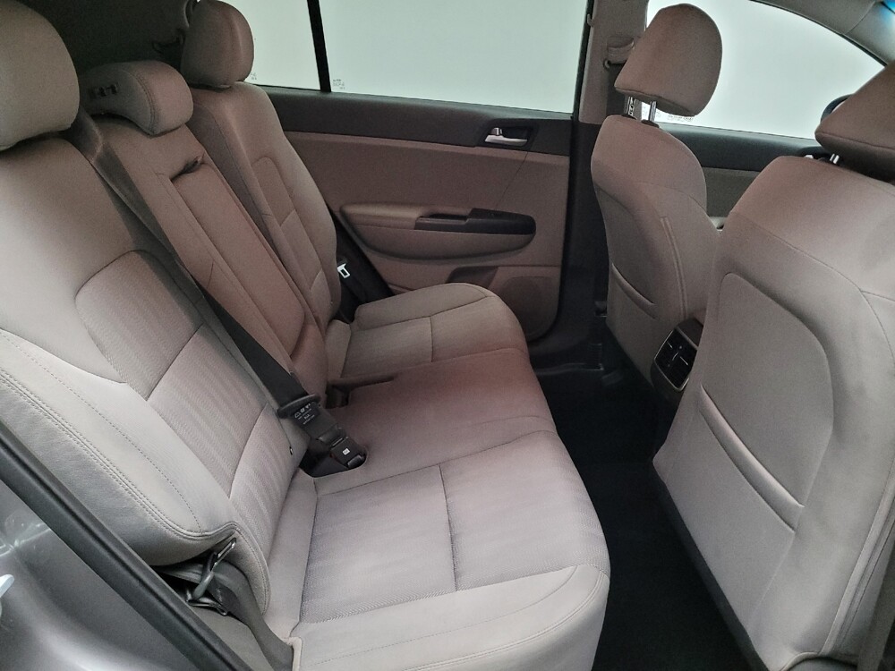 2019 Kia Sportage in Downey, CA 90241 - 18085880 19