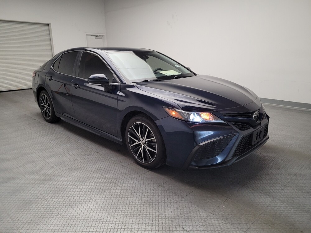 2021 Toyota Camry in Downey, CA 90241 - 18085885 13