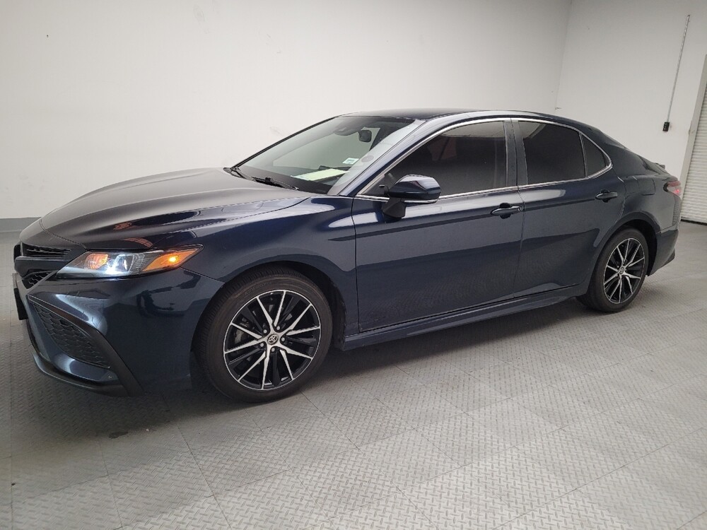 2021 Toyota Camry in Downey, CA 90241 - 18085885 2