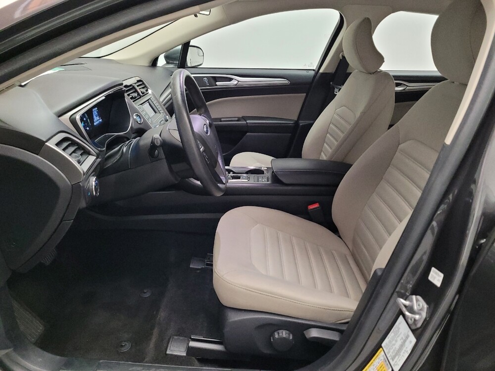 2018 Ford Fusion in Downey, CA 90241 - 18085892 17