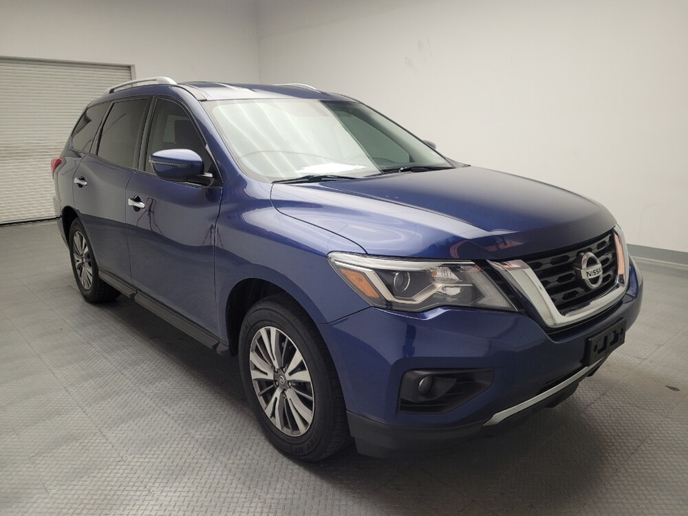 2019 Nissan Pathfinder in Downey, CA 90241 - 18085895 13