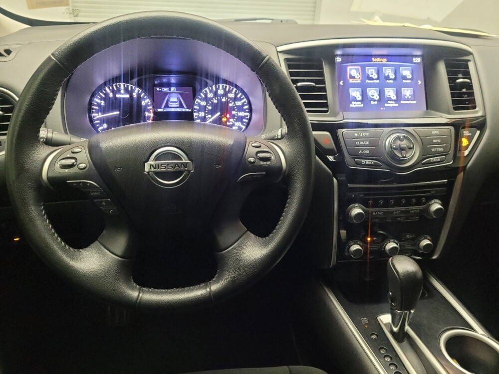 2019 Nissan Pathfinder in Downey, CA 90241 - 18085895 22