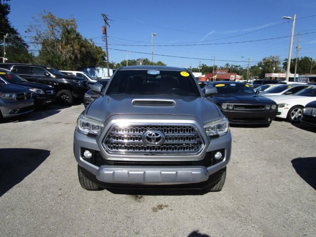 2017 Toyota Tacoma in Tampa, FL 33604-6914 - 18085897 24