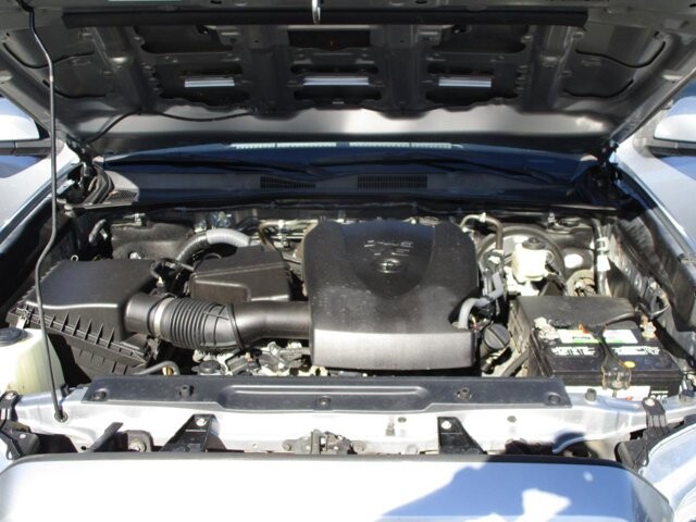 2017 Toyota Tacoma in Tampa, FL 33604-6914 - 18085897 23