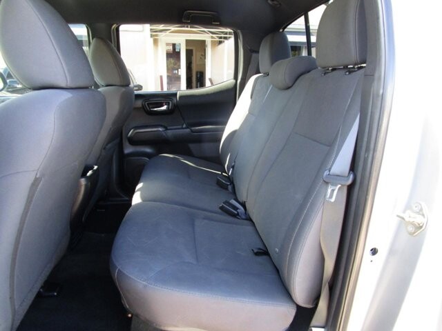 2017 Toyota Tacoma in Tampa, FL 33604-6914 - 18085897 12
