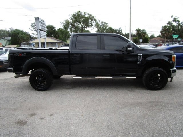 2017 Ford F250 in Tampa, FL 33604-6914 - 18085898 27