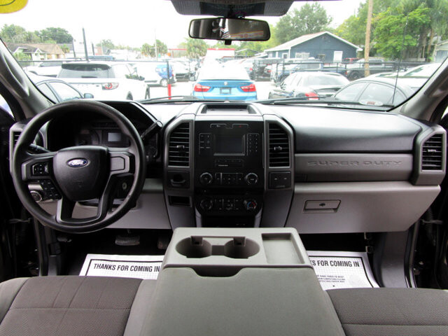 2017 Ford F250 in Tampa, FL 33604-6914 - 18085898 3