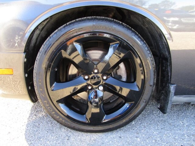 2013 Dodge Challenger in Tampa, FL 33604-6914 - 18085899 16