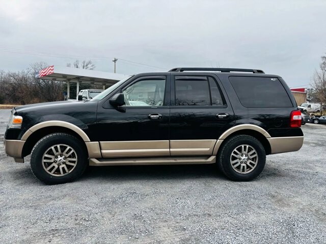 2013 Ford Expedition in Harrisonburg, VA 22801 - 18085903 12