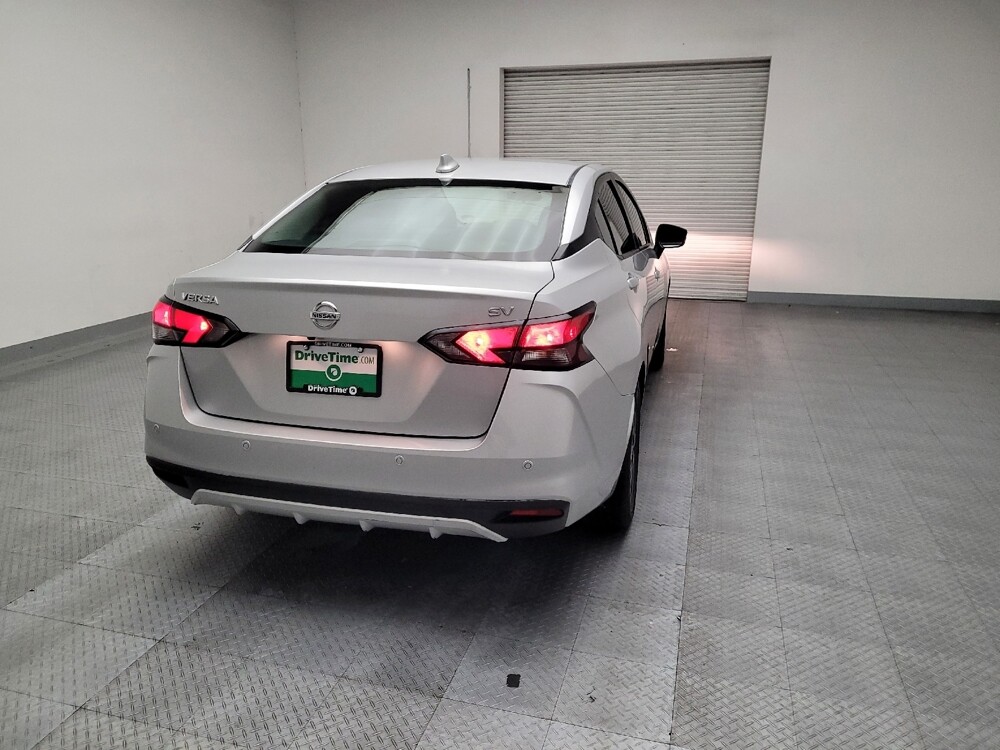 2020 Nissan Versa in Fresno, CA 93726 - 18085911 7