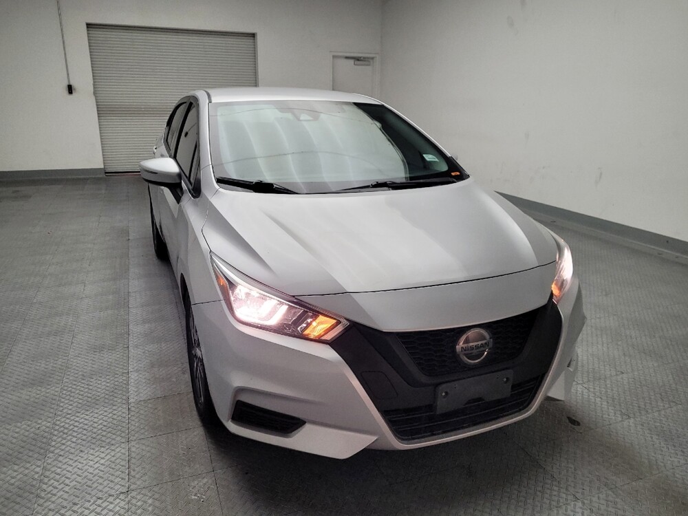 2020 Nissan Versa in Fresno, CA 93726 - 18085911 14