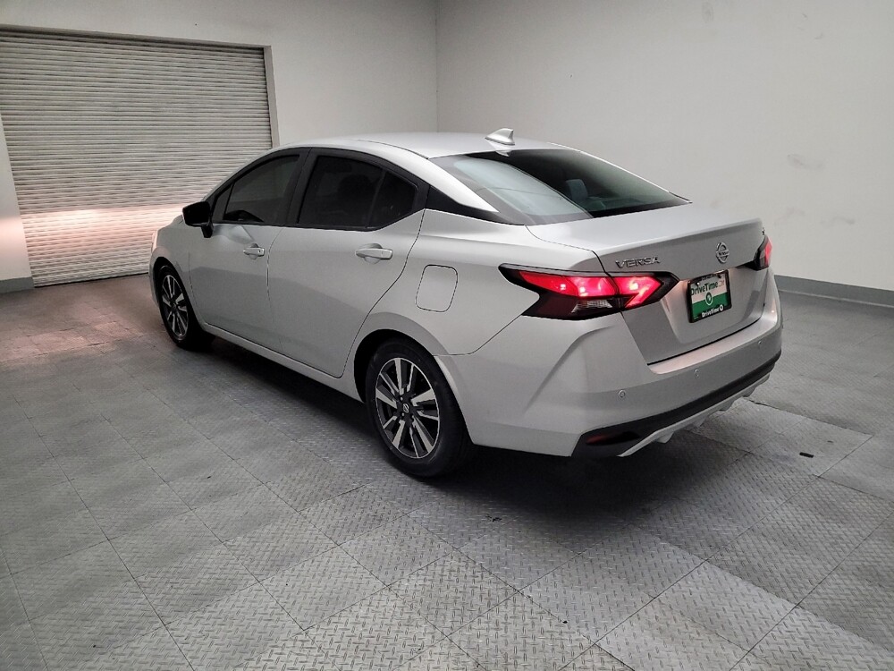 2020 Nissan Versa in Fresno, CA 93726 - 18085911 5