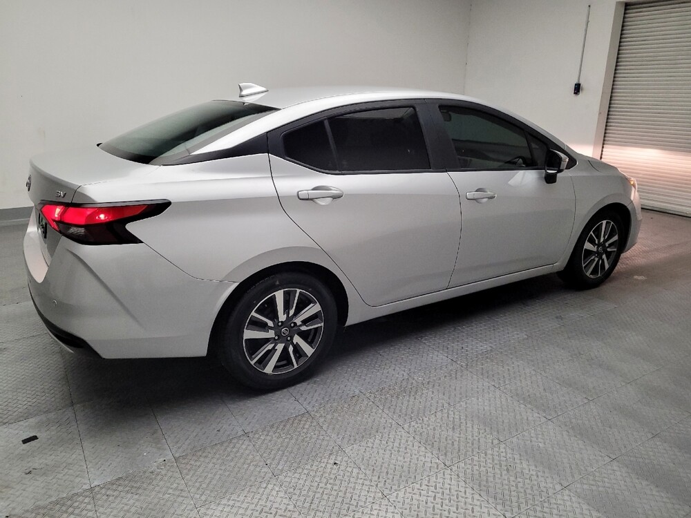 2020 Nissan Versa in Fresno, CA 93726 - 18085911 10