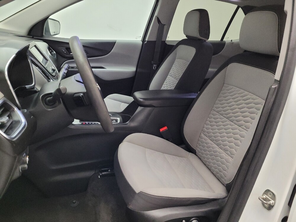 2020 Chevrolet Equinox in Fresno, CA 93726 - 18085913 17