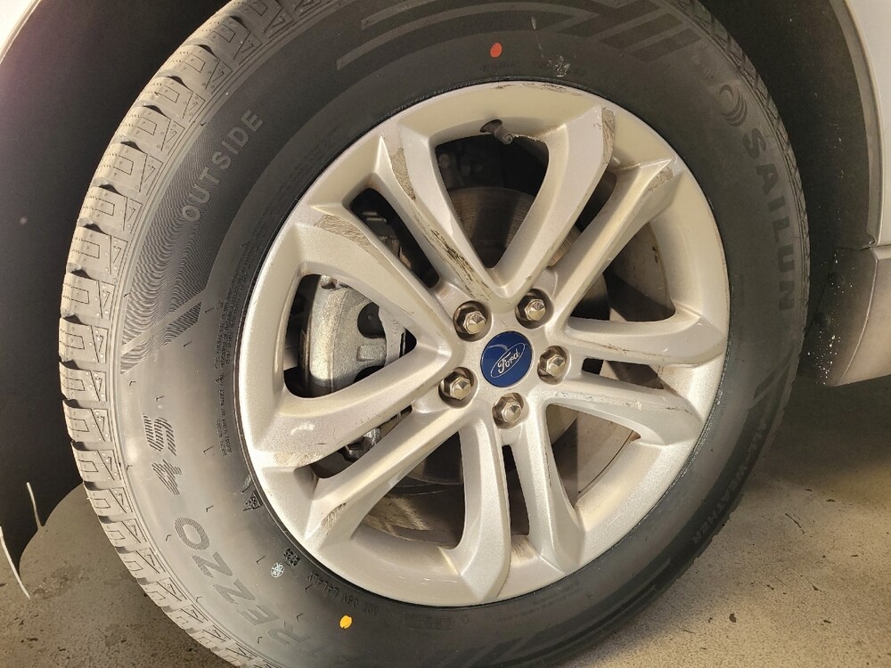 2020 Ford Edge in Riverside, CA 92504 - 18085915 31