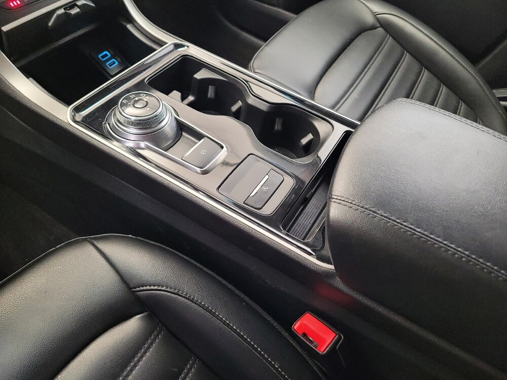 2020 Ford Edge in Riverside, CA 92504 - 18085915 26