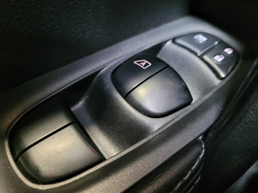 2017 Nissan Rogue Sport in El Cajon, CA 92020 - 18085916 27