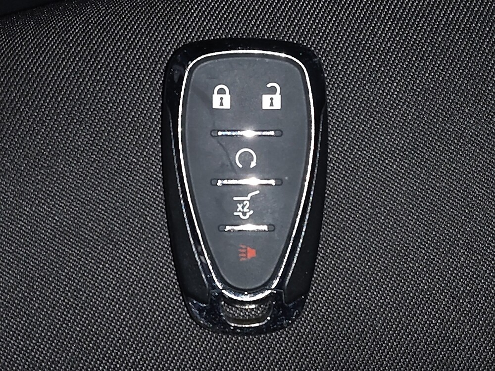 2019 Chevrolet Equinox in Savannah, GA 31419 - 18085926 32