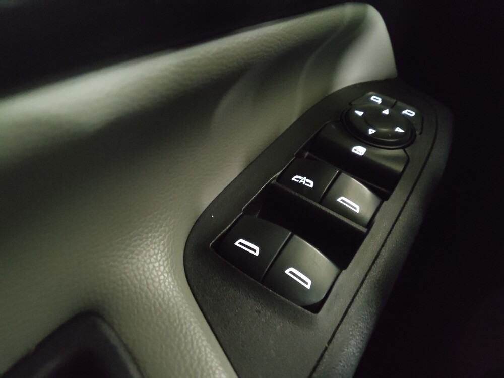 2019 Chevrolet Equinox in Conyers, GA 30094 - 18085928 27