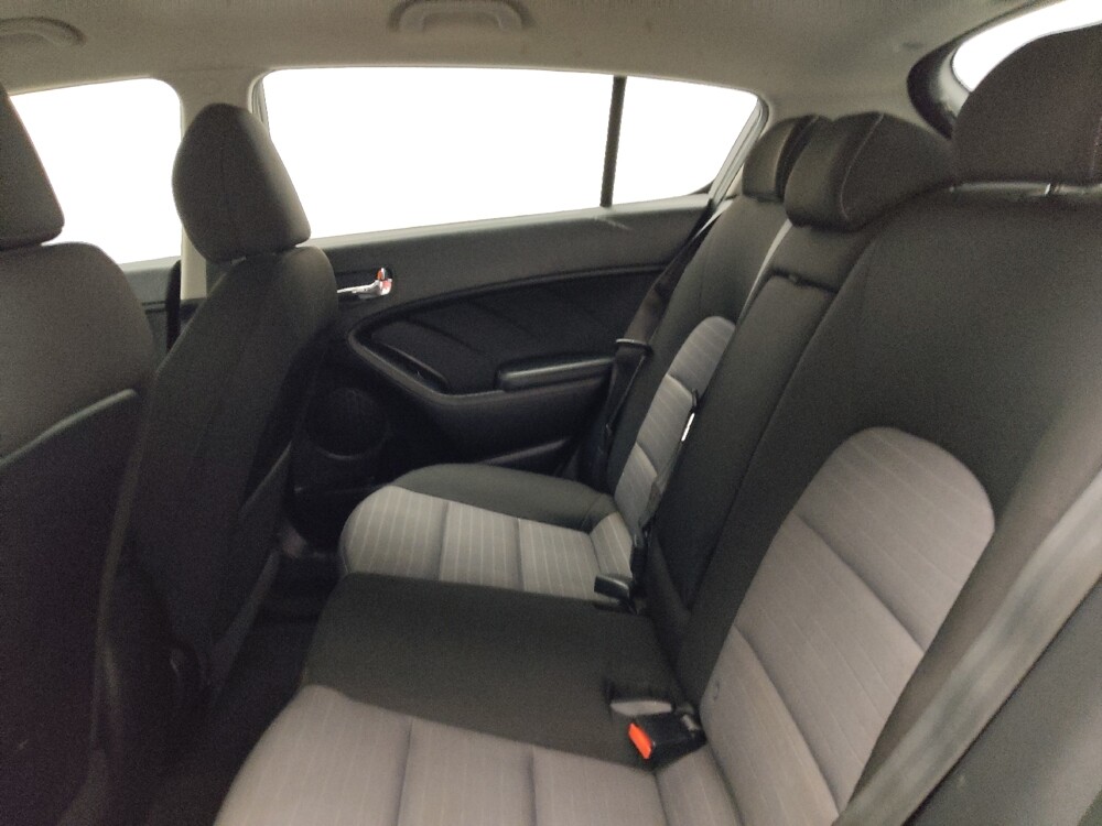 2016 Kia Forte in Union City, GA 30291 - 18085935 18