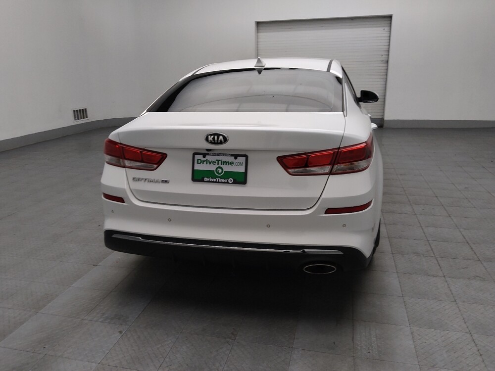 2020 Kia Optima in Union City, GA 30291 - 18085939 7