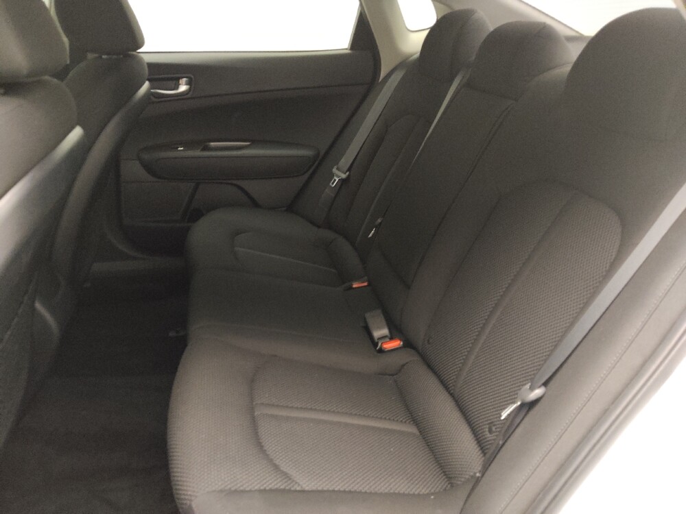 2020 Kia Optima in Union City, GA 30291 - 18085939 18
