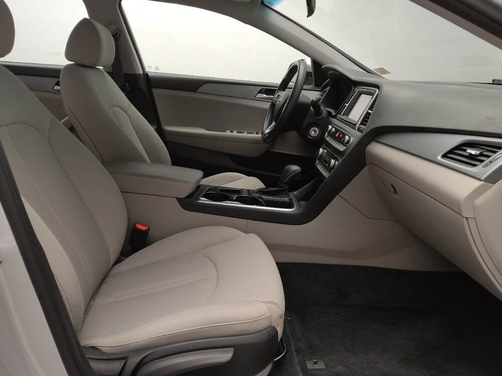 2018 Hyundai Sonata in Temple, TX 76502 - 18085946 21