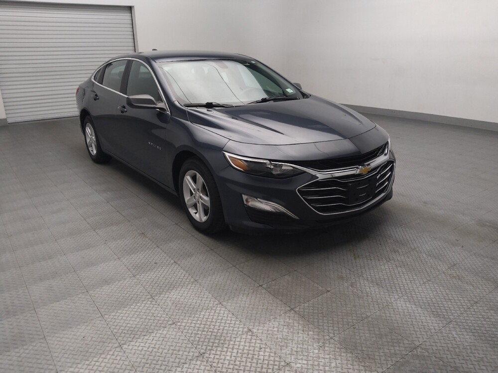 2020 Chevrolet Malibu in Tyler, TX 75701 - 18085949 13