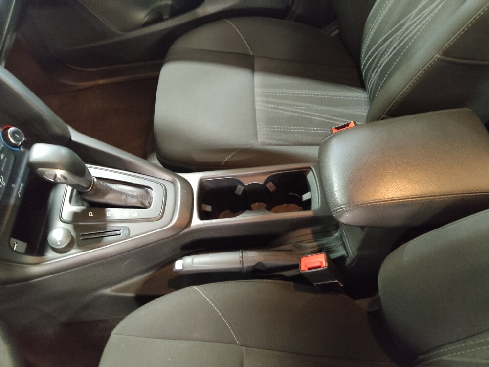 2018 Ford Focus in Lewisville, TX 75067 - 18085951 26